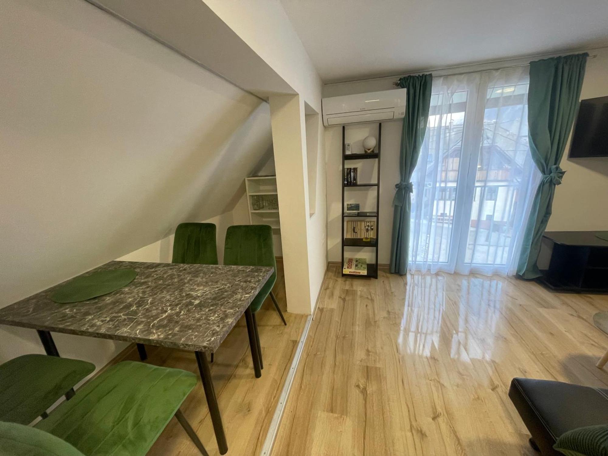 Apartma Tonii 보베츠 외부 사진